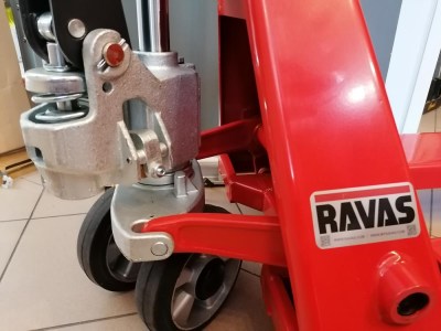 RAVAS 1100 - mérleges raklapemelő - hidraulikus kézi raklapemelő, békamérleg digitális mérleggel, egyedi mértetek, speciális hosszúság és szélesség